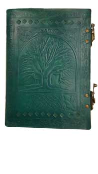 Tree/ River leather w/ latch - Click Image to Close