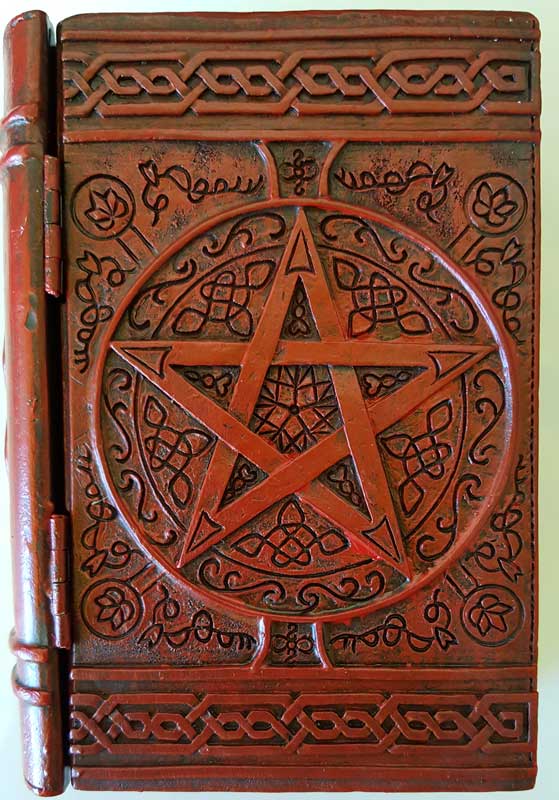 4" x 6" Pentagram book box - Click Image to Close