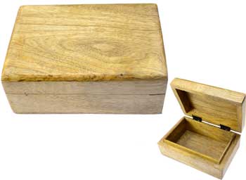 Natural wood box 4" x 6"