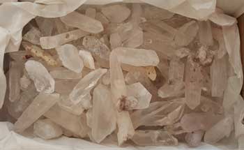 Flat of Rough Quartz Points (~3.0#)