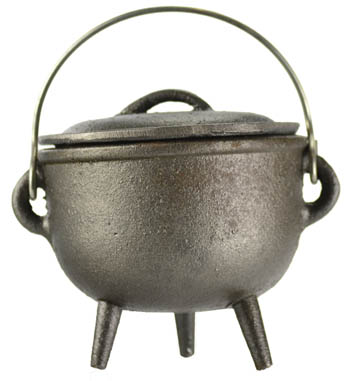 Plain cast iron cauldron 4" - Click Image to Close