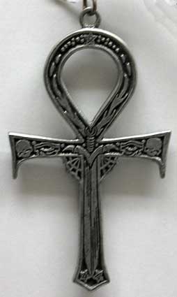 Vampire Ankh w/ Skulls - Click Image to Close