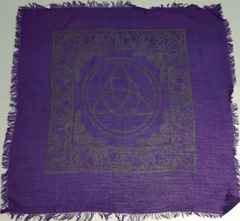 Triquetra altar cloth - Click Image to Close