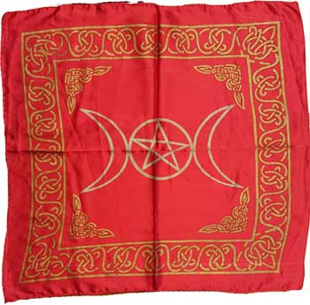 18"x18" Red rayon Triple Moon cloth - Click Image to Close