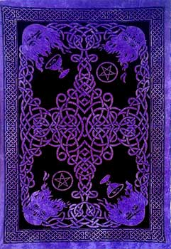 60" x 90" Celtic King tapestry - Click Image to Close